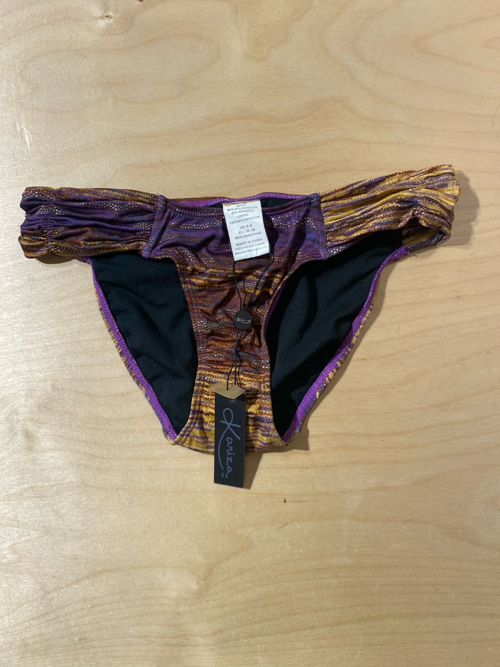 Kariza Multicolor Purple & Gold Bikini Bottom
6-8 (RG)